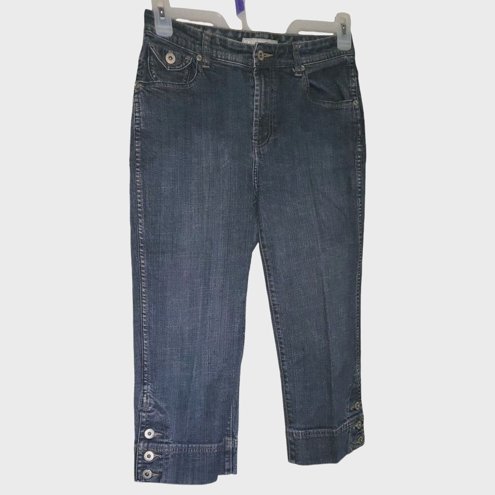 Chico's Denim Bermuda Shorts Size 4 Small 28x20 Stretchy Cuffed Casual Jeans - Picture 3 of 8